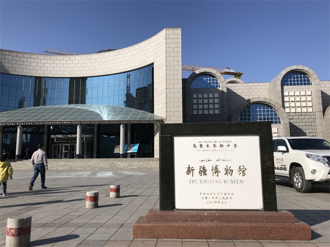 令人心驰神往的西域童话世界